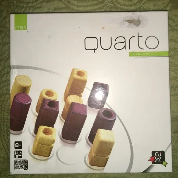 Quarto mini by Gigamic mind challenging board game - Picture 1 of 6